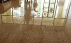 地面潮湿出水怎么处理